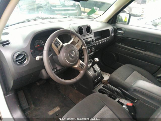 Photo 4 VIN: 1C4NJRFBXED713648 - JEEP PATRIOT 