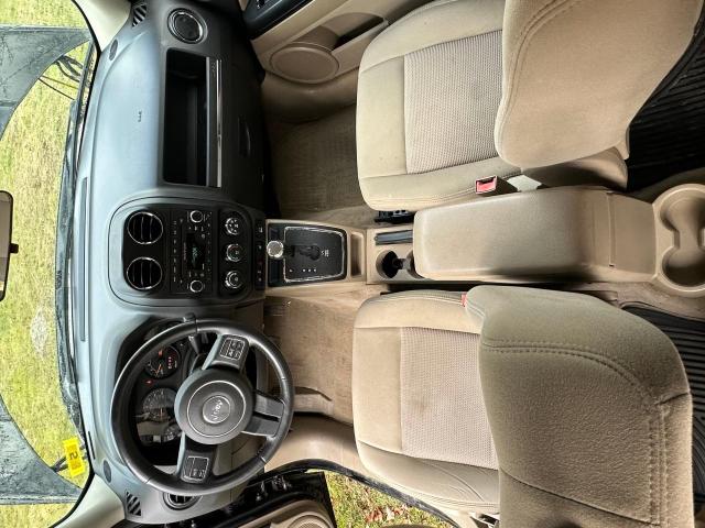 Photo 8 VIN: 1C4NJRFBXED771940 - JEEP PATRIOT LA 