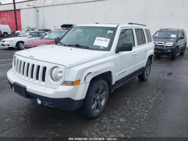 Photo 1 VIN: 1C4NJRFBXFD154975 - JEEP PATRIOT 