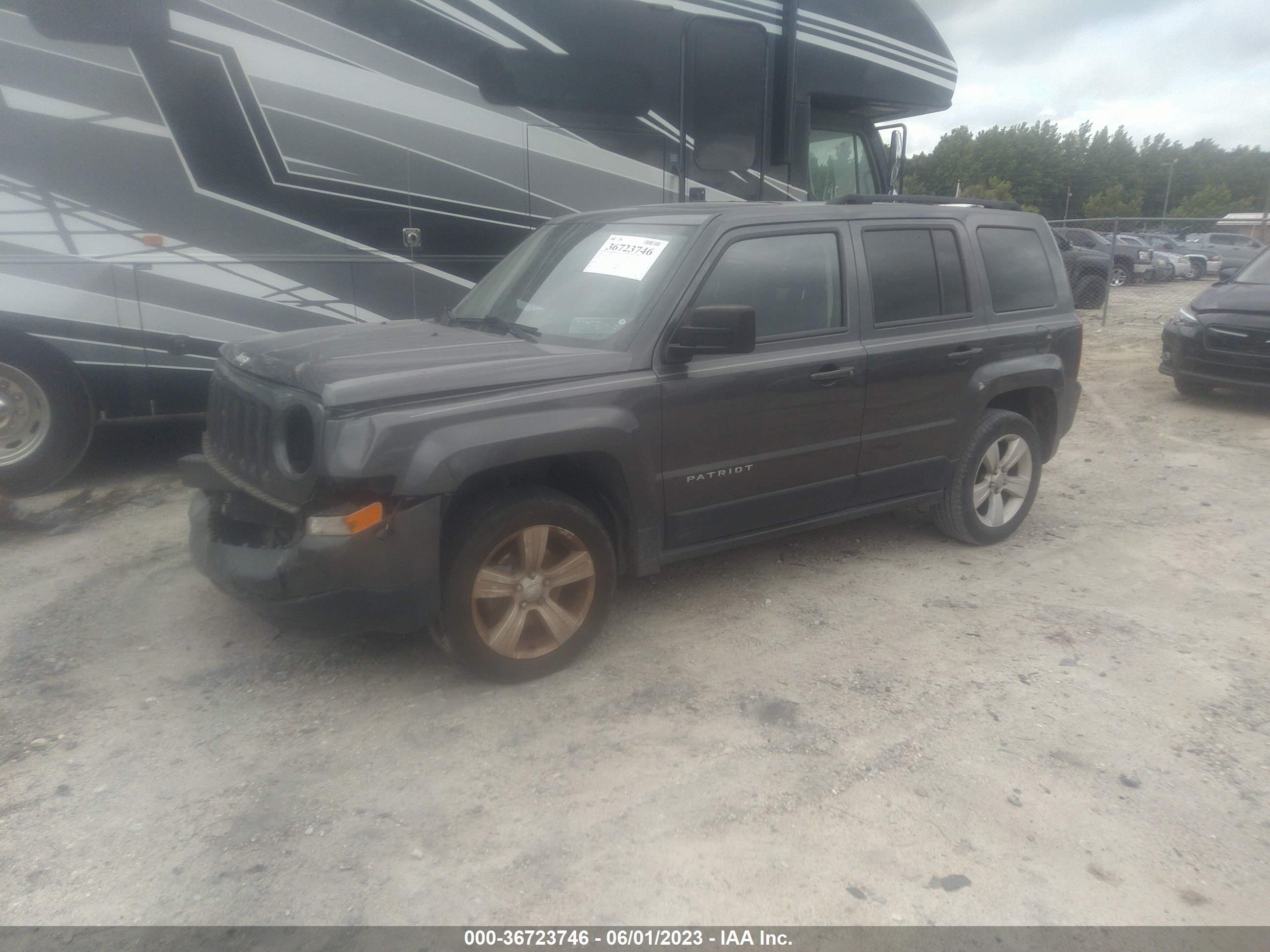 Photo 1 VIN: 1C4NJRFBXFD292855 - JEEP PATRIOT 