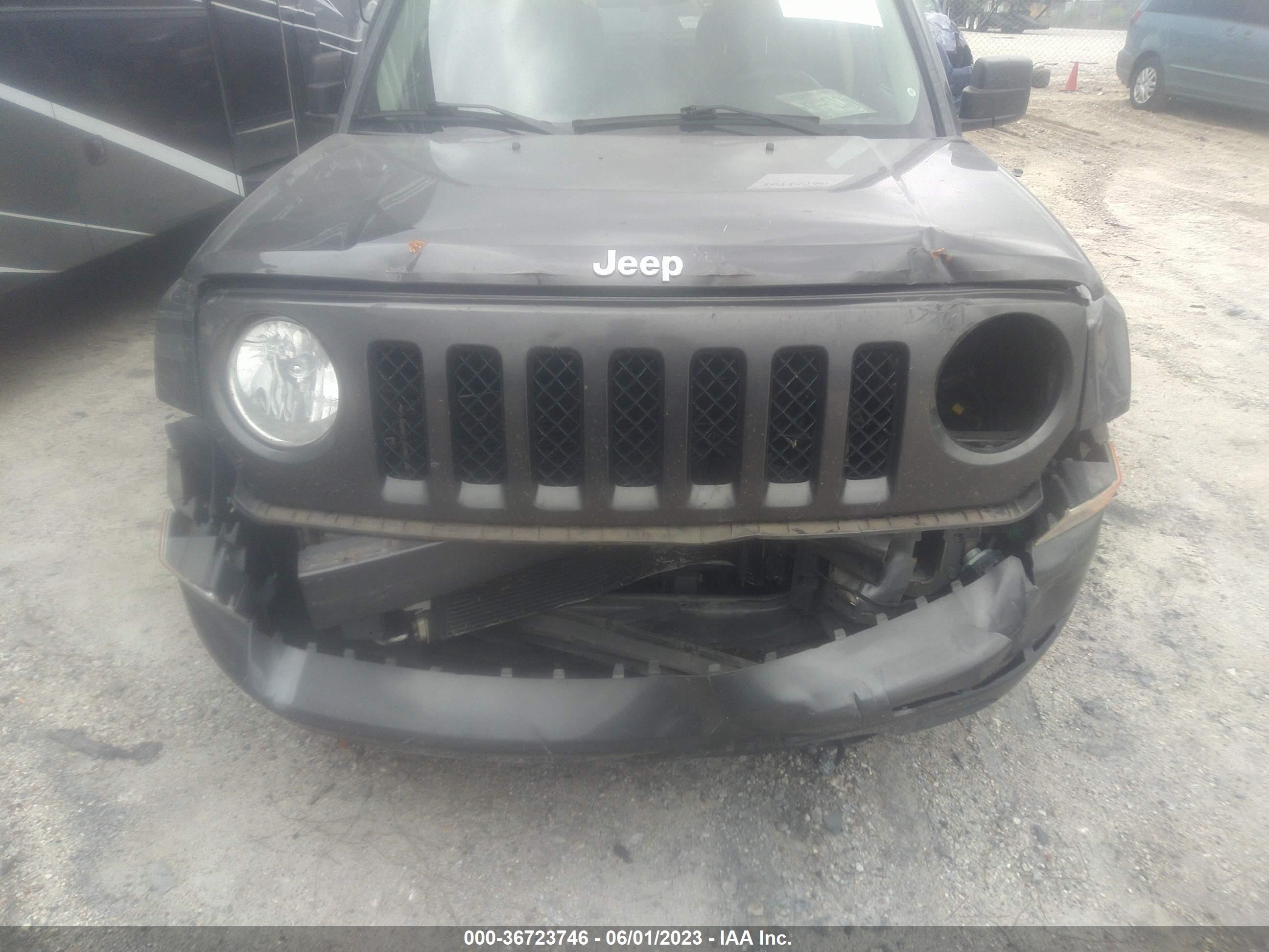 Photo 5 VIN: 1C4NJRFBXFD292855 - JEEP PATRIOT 