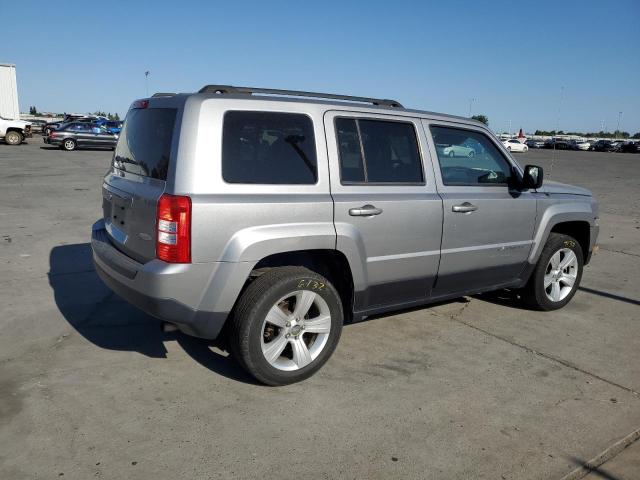 Photo 2 VIN: 1C4NJRFBXFD303496 - JEEP PATRIOT 