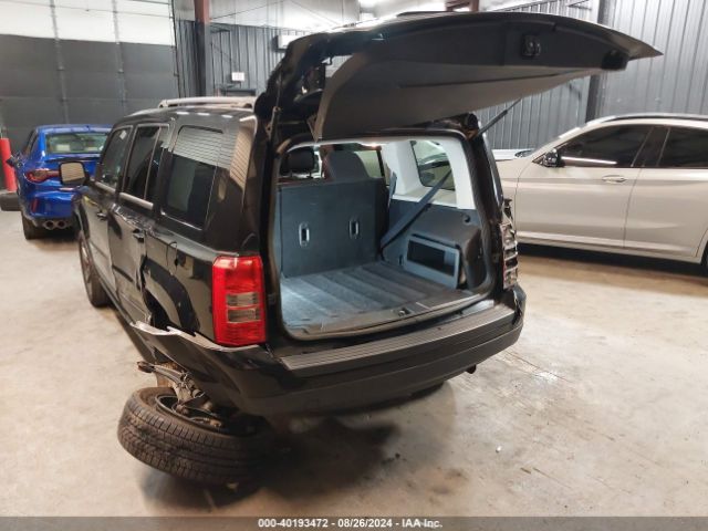 Photo 2 VIN: 1C4NJRFBXFD417871 - JEEP PATRIOT 