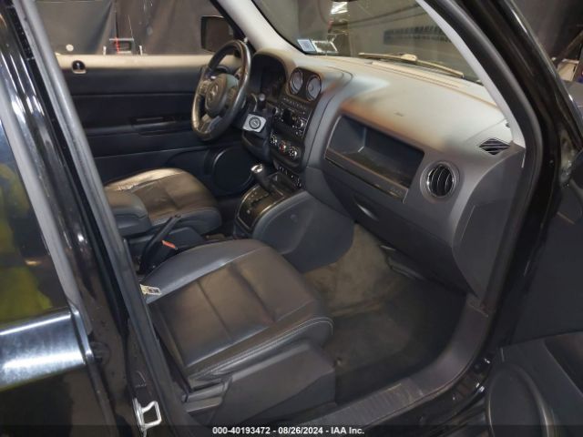 Photo 4 VIN: 1C4NJRFBXFD417871 - JEEP PATRIOT 