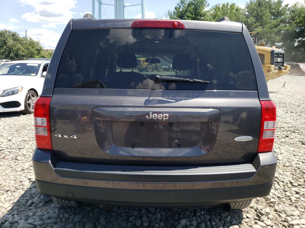 Photo 5 VIN: 1C4NJRFBXGD598858 - JEEP LIBERTY (PATRIOT) 