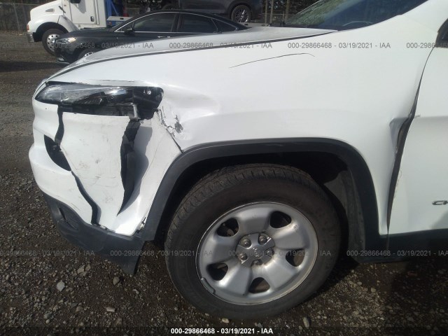 Photo 5 VIN: 1C4PJLAB0EW168643 - JEEP CHEROKEE 