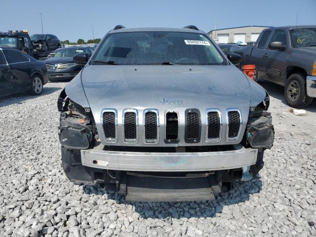 Photo 4 VIN: 1C4PJLAB0GW216886 - JEEP CHEROKEE S 