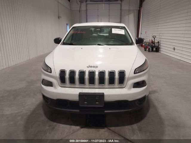 Photo 5 VIN: 1C4PJLAB0GW229072 - JEEP CHEROKEE 