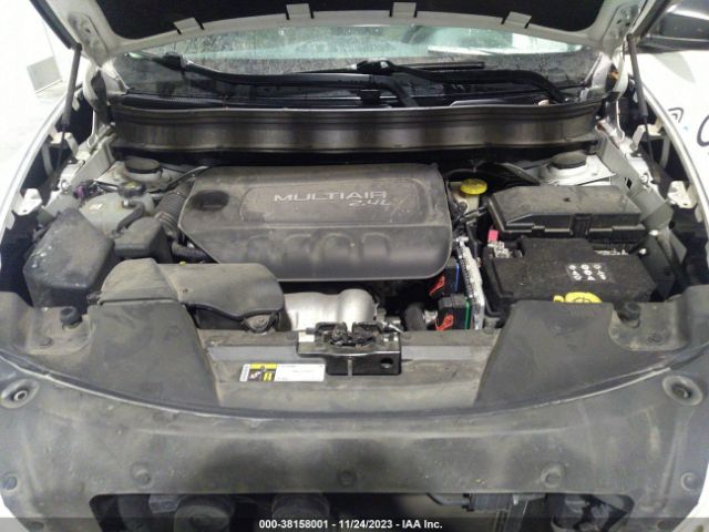 Photo 9 VIN: 1C4PJLAB0GW229072 - JEEP CHEROKEE 