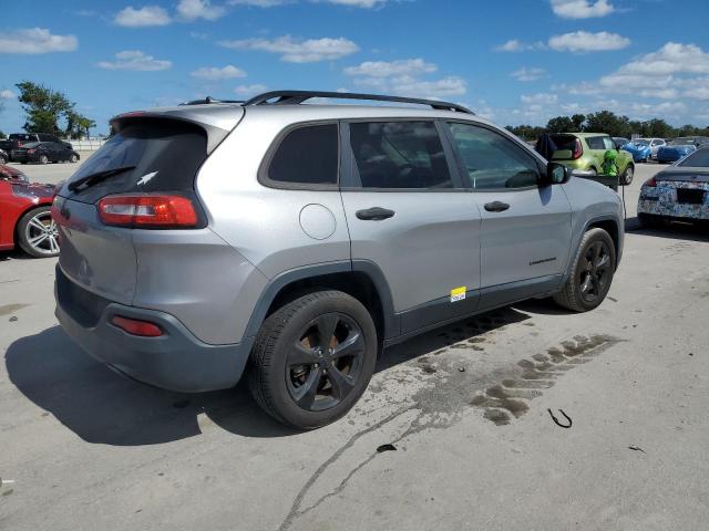 Photo 2 VIN: 1C4PJLAB0GW319516 - JEEP CHEROKEE S 