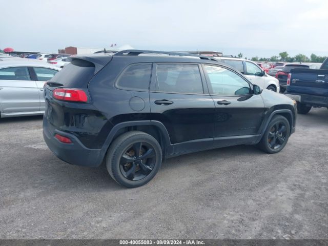 Photo 3 VIN: 1C4PJLAB0HW571705 - JEEP CHEROKEE 