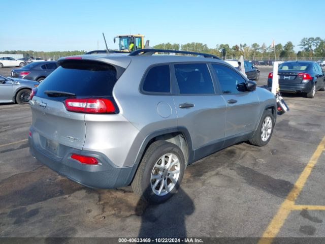 Photo 3 VIN: 1C4PJLAB0HW623446 - JEEP CHEROKEE 