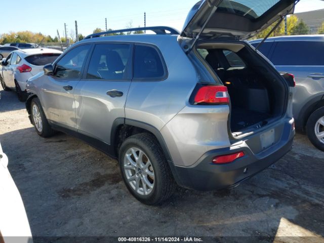 Photo 2 VIN: 1C4PJLAB0HW669133 - JEEP CHEROKEE 