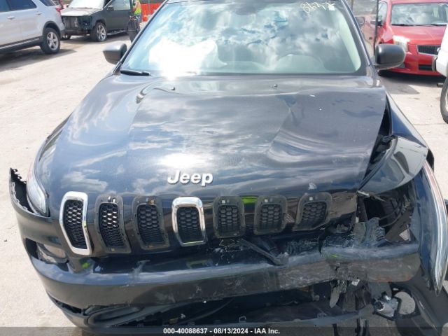 Photo 9 VIN: 1C4PJLAB1FW657425 - JEEP CHEROKEE 