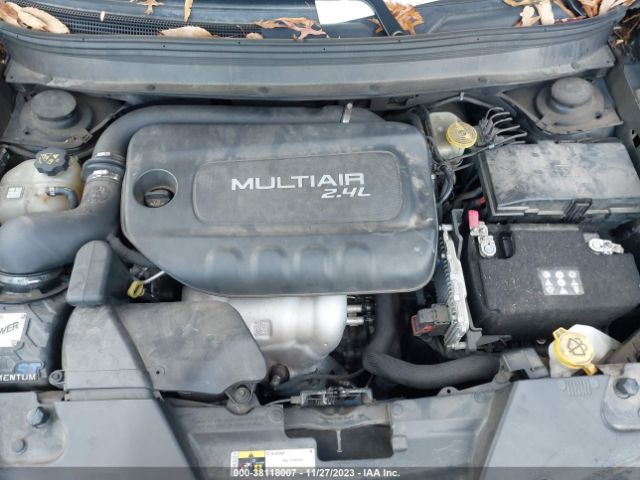 Photo 9 VIN: 1C4PJLAB2GW329318 - JEEP CHEROKEE 