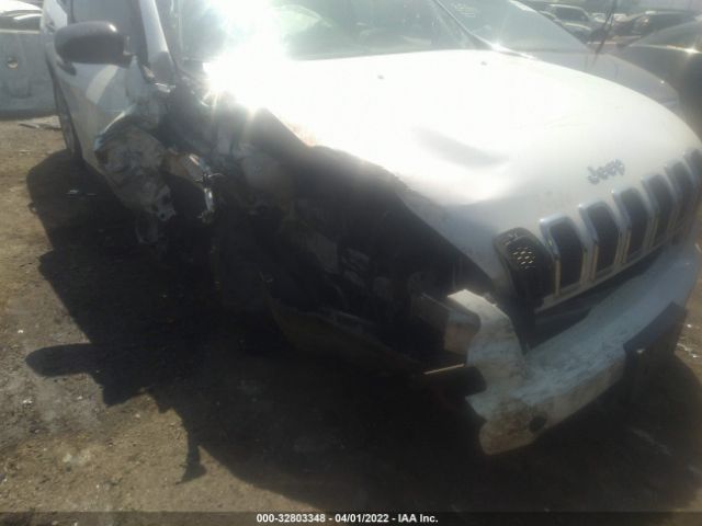 Photo 5 VIN: 1C4PJLAB3FW616374 - JEEP CHEROKEE 