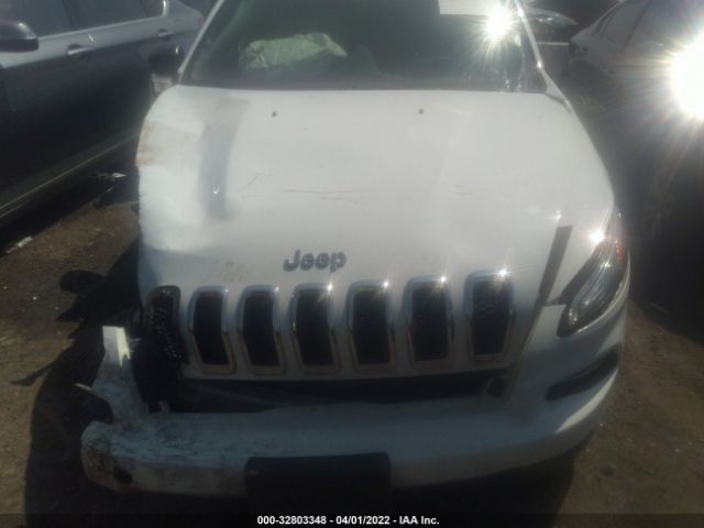 Photo 9 VIN: 1C4PJLAB3FW616374 - JEEP CHEROKEE 