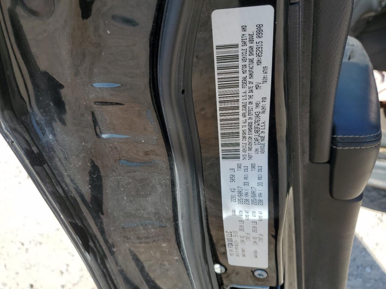 Photo 15 VIN: 1C4PJLAB3FW761043 - JEEP CHEROKEE S 