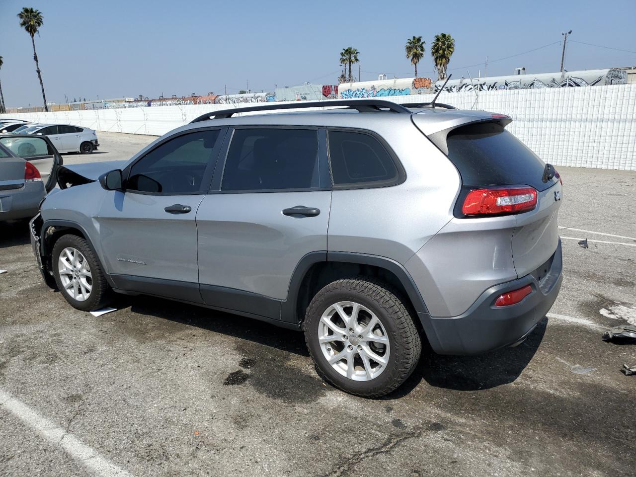 Photo 1 VIN: 1C4PJLAB3GW127930 - JEEP GRAND CHEROKEE 