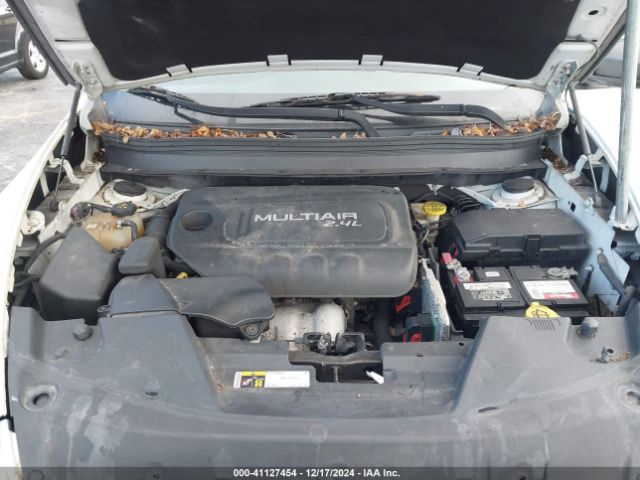 Photo 9 VIN: 1C4PJLAB3GW258601 - JEEP CHEROKEE 