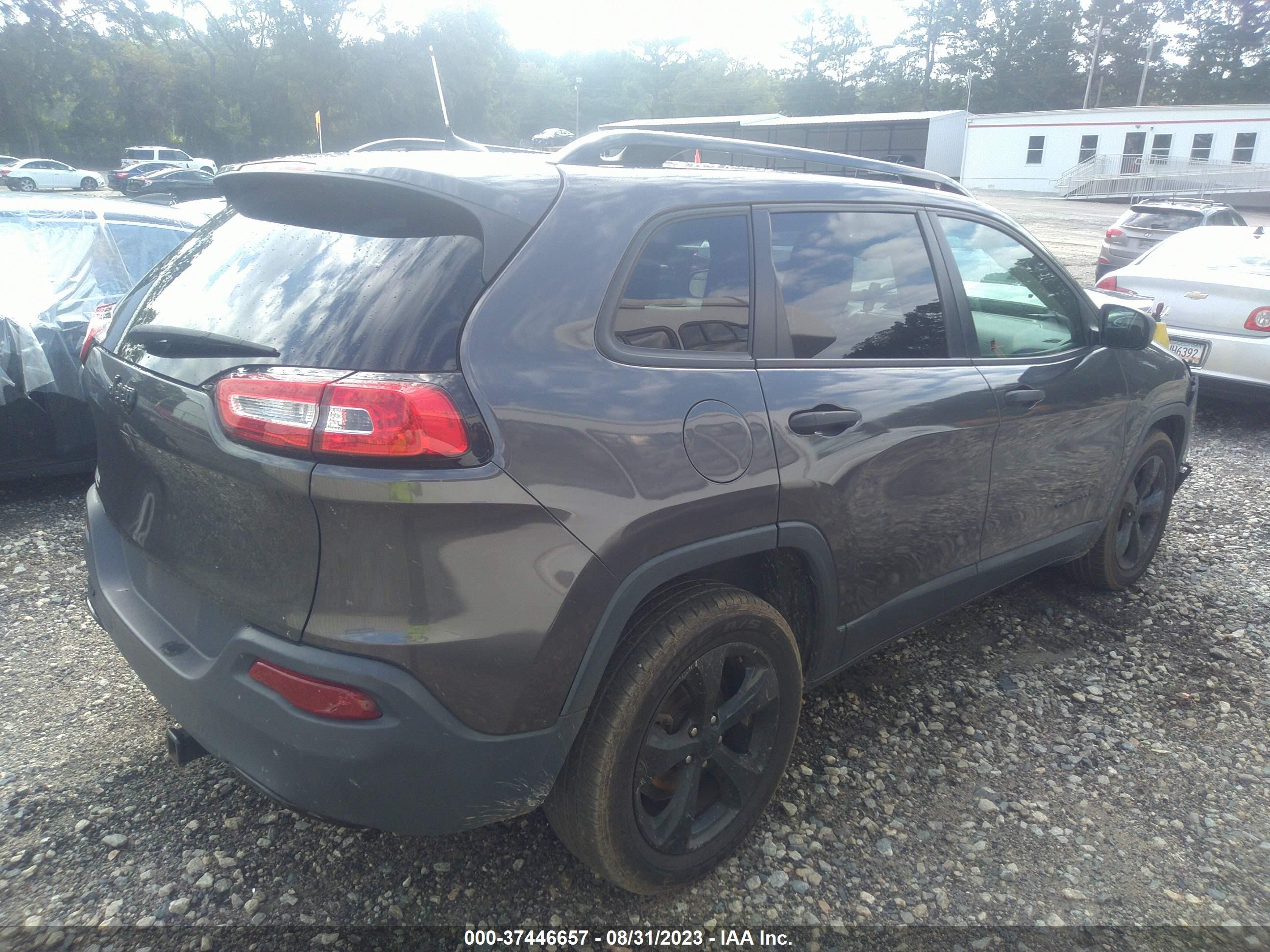 Photo 3 VIN: 1C4PJLAB3GW319493 - JEEP CHEROKEE 