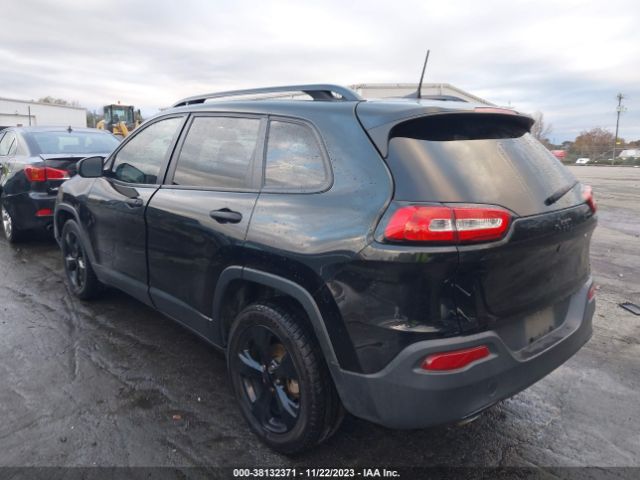 Photo 2 VIN: 1C4PJLAB3GW370203 - JEEP CHEROKEE 