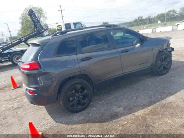 Photo 3 VIN: 1C4PJLAB3HW593195 - JEEP CHEROKEE 