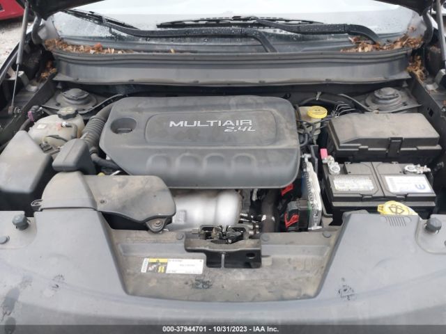 Photo 9 VIN: 1C4PJLAB4EW288509 - JEEP CHEROKEE 