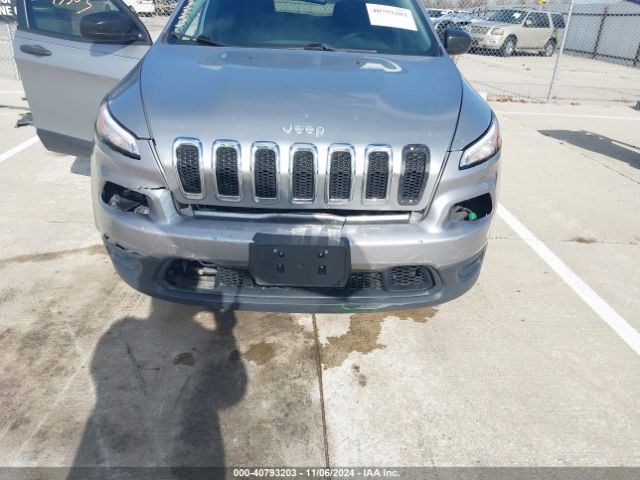 Photo 5 VIN: 1C4PJLAB4HW613244 - JEEP CHEROKEE 