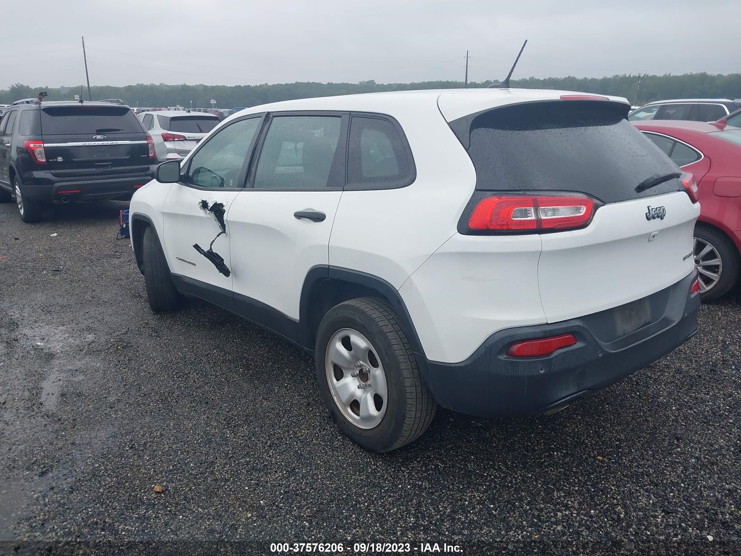 Photo 2 VIN: 1C4PJLAB5GW264156 - JEEP CHEROKEE 