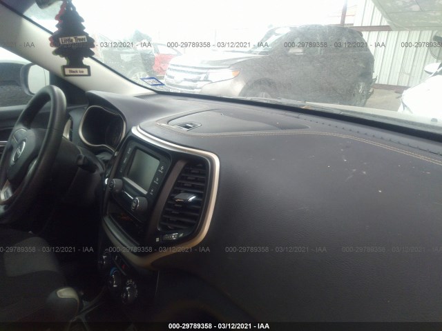 Photo 4 VIN: 1C4PJLAB5GW264772 - JEEP CHEROKEE 