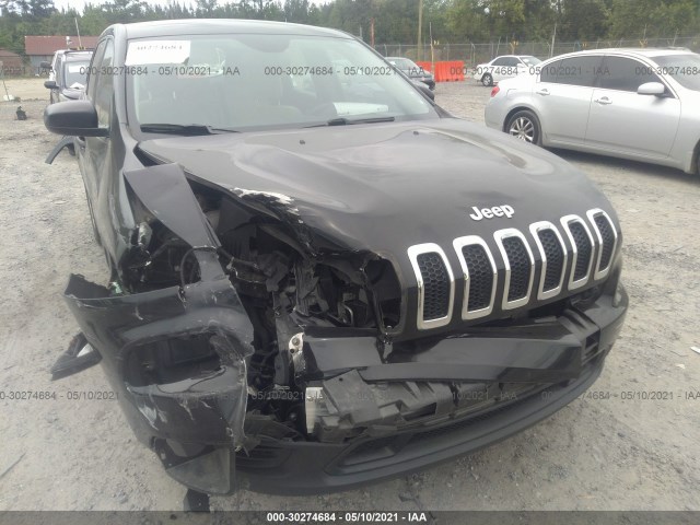 Photo 5 VIN: 1C4PJLAB5HW664039 - JEEP CHEROKEE 