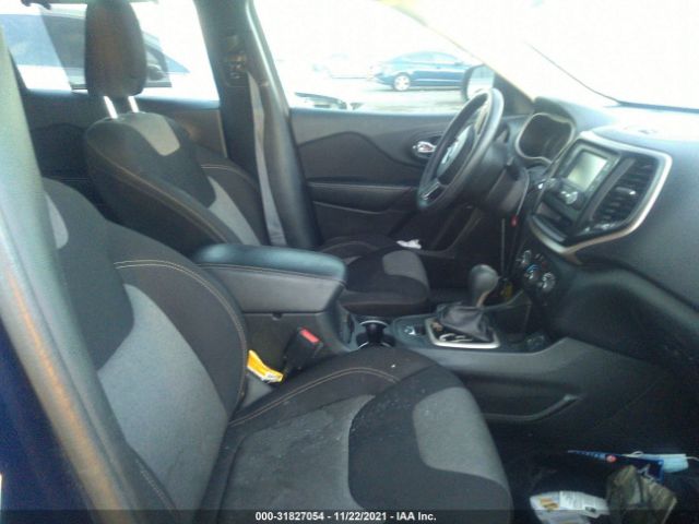 Photo 4 VIN: 1C4PJLAB6GW127985 - JEEP CHEROKEE 