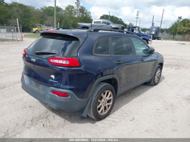 Photo 3 VIN: 1C4PJLAB6GW200952 - JEEP CHEROKEE 