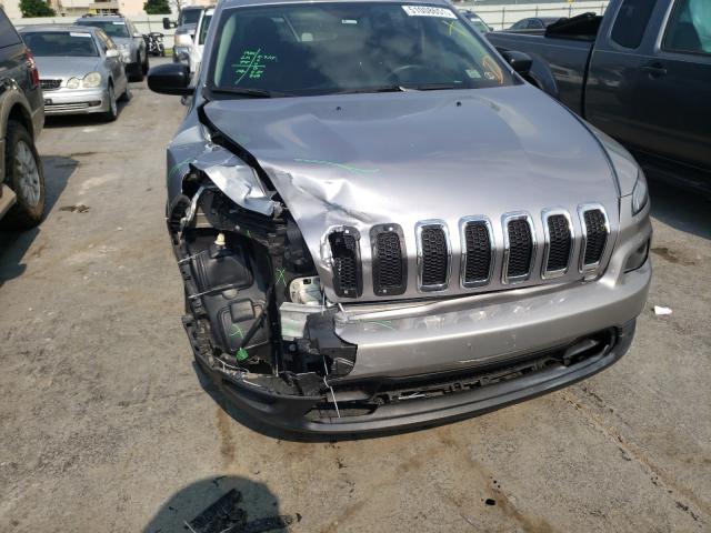 Photo 8 VIN: 1C4PJLAB6GW336661 - JEEP CHEROKEE S 