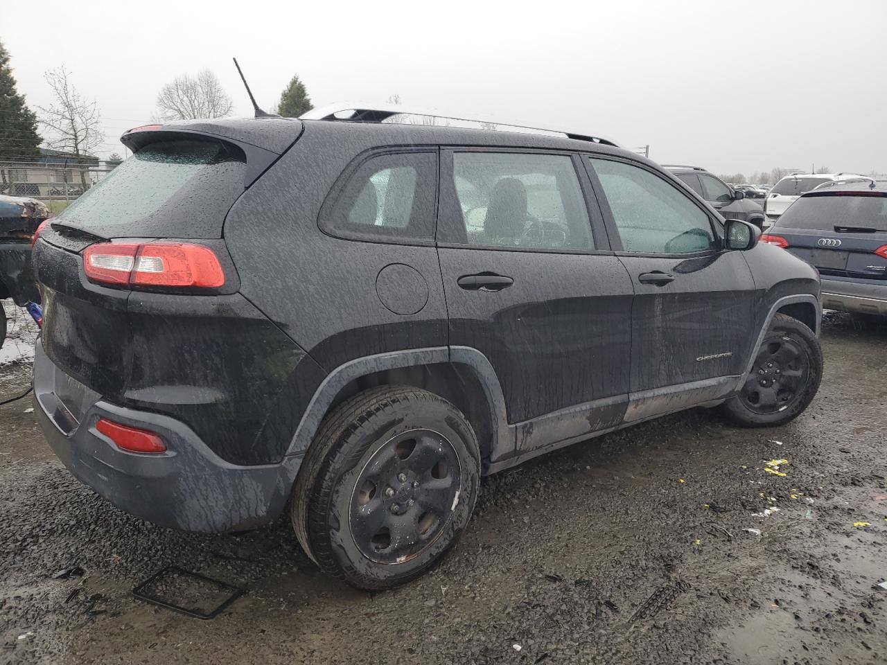 Photo 2 VIN: 1C4PJLAB7EW312852 - JEEP GRAND CHEROKEE 