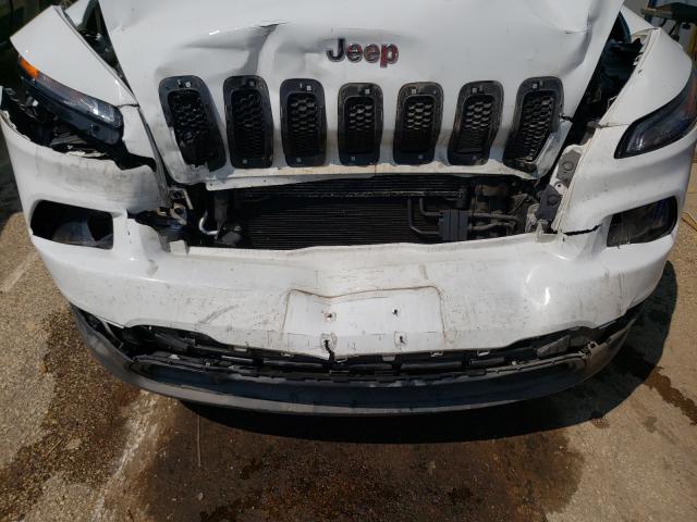 Photo 8 VIN: 1C4PJLAB7GW230140 - JEEP CHEROKEE 