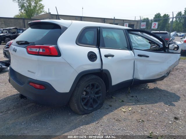 Photo 3 VIN: 1C4PJLAB8HD232007 - JEEP CHEROKEE 