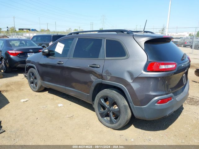 Photo 2 VIN: 1C4PJLAB8HW652564 - JEEP CHEROKEE 