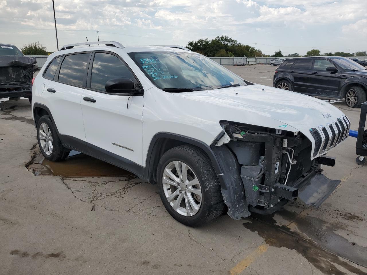 Photo 3 VIN: 1C4PJLAB9FW669483 - JEEP GRAND CHEROKEE 