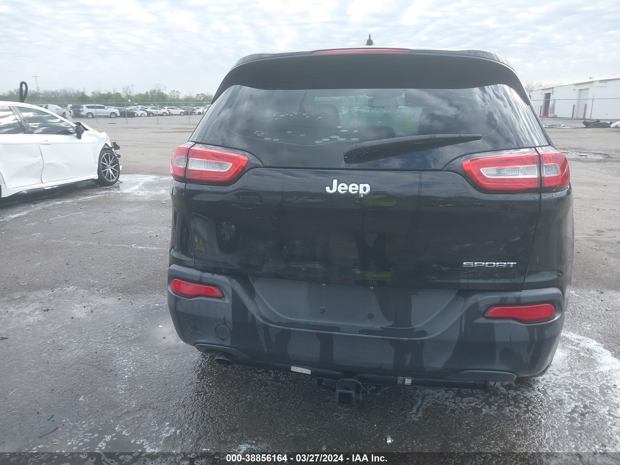 Photo 15 VIN: 1C4PJLABXEW112418 - JEEP CHEROKEE 