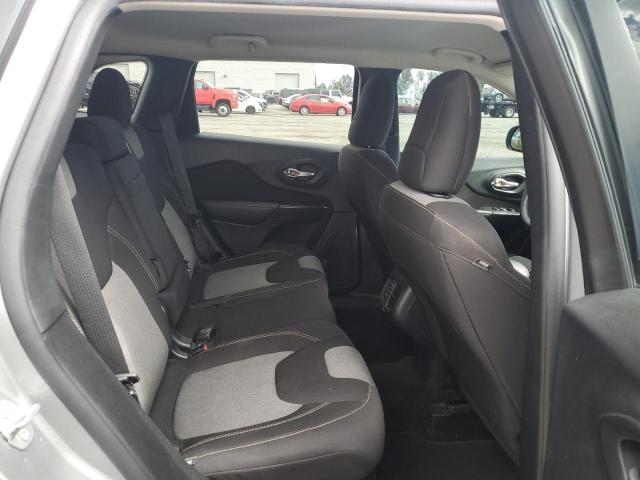 Photo 9 VIN: 1C4PJLABXGW166997 - JEEP GRAND CHEROKEE 