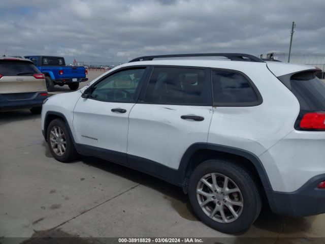 Photo 5 VIN: 1C4PJLABXGW302352 - JEEP CHEROKEE 