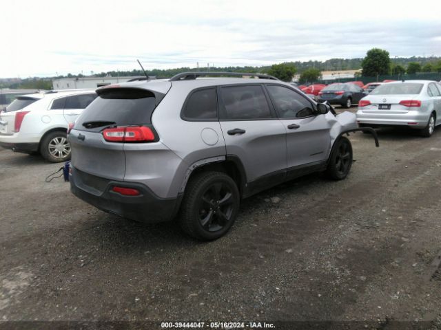 Photo 3 VIN: 1C4PJLABXHW548013 - JEEP CHEROKEE 