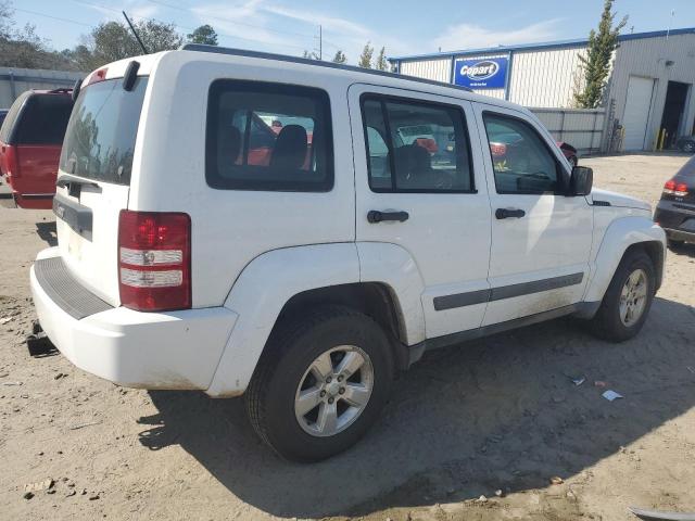 Photo 2 VIN: 1C4PJLAK0CW126633 - JEEP LIBERTY 