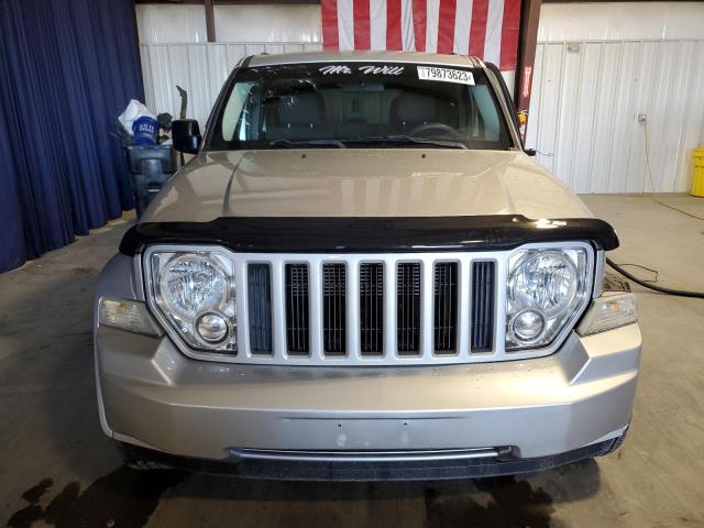 Photo 4 VIN: 1C4PJLAK0CW126650 - JEEP LIBERTY 