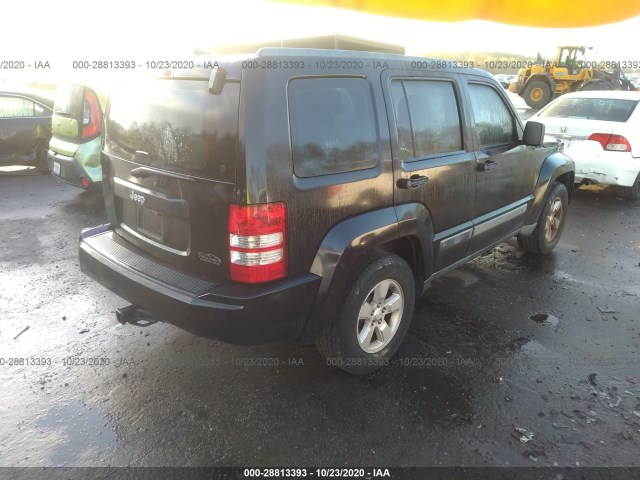 Photo 3 VIN: 1C4PJLAK0CW148700 - JEEP LIBERTY 