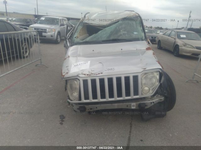 Photo 5 VIN: 1C4PJLAK0CW174570 - JEEP LIBERTY 