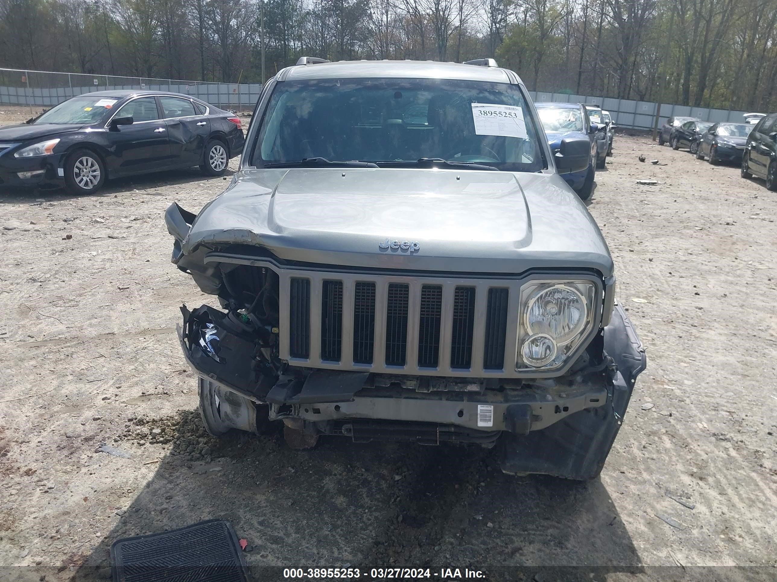 Photo 11 VIN: 1C4PJLAK0CW214114 - JEEP LIBERTY (NORTH AMERICA) 