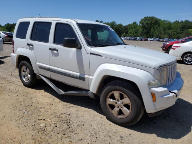 Photo 3 VIN: 1C4PJLAK1CW103748 - JEEP LIBERTY 